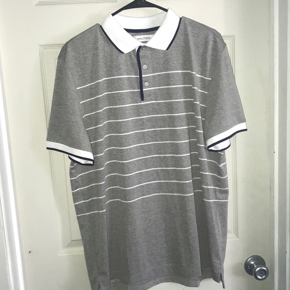 Men’s Nautica shirt